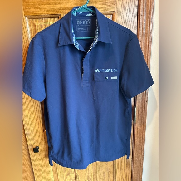 Figs Polo Scrub Top Technical Collection Navy Blue Side pockets Size Small - Picture 1 of 5